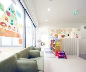 医療法人崇仁会小室歯科