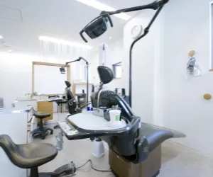 医療法人崇仁会小室歯科